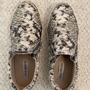 Steve Madden Snake Shoes